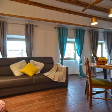 Elegant Old Town - One Bedroom * Rovinj