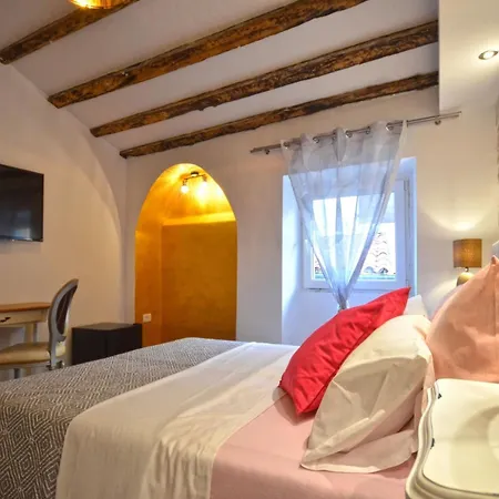 Apartment Elegant Old Town - One Bedroom *